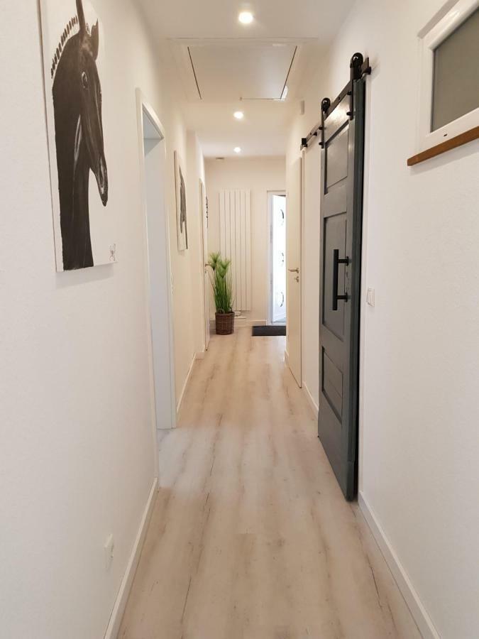 Grosse, Helle Ferienwohnung Mit 2 Balkonen Auf Dem Bauernhof In Der Lueneburger Heide Oetzen Eksteriør billede